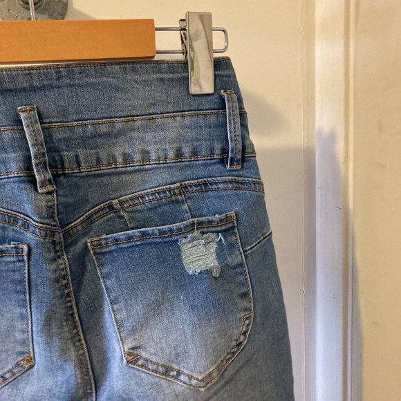 RIPPED SKINNY JEANS - Picture 9 of 16